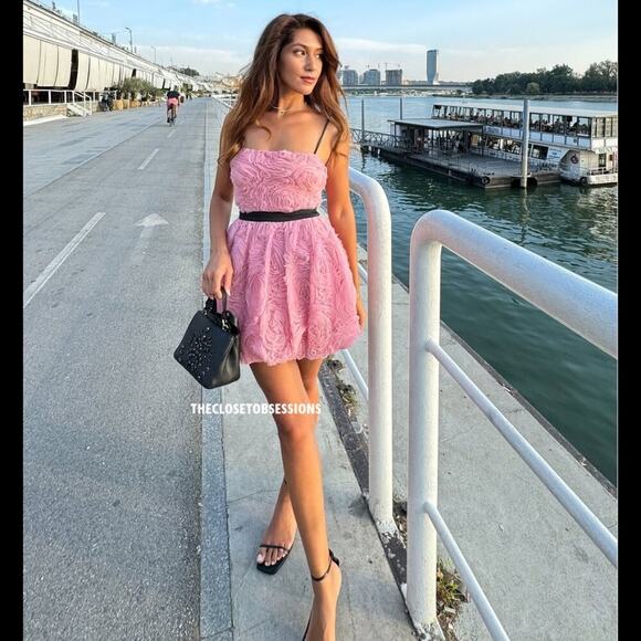 ZARA Textured Strapless Mini Dress NWT | Pink Floral Rosette Balloon Hem - Picture 14 of 16